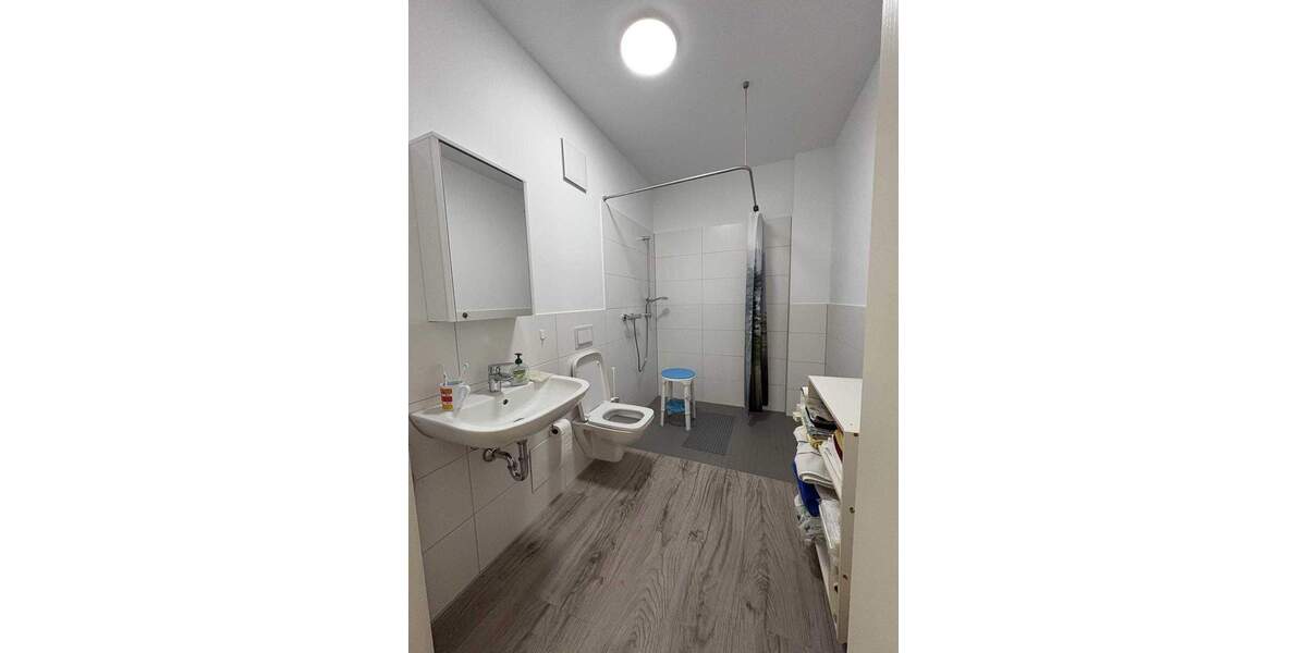 Etagenwohnung Hattingen Baak - 2 Zimmer, 68 m&sup2;, 884&euro; | Angebot:25401497