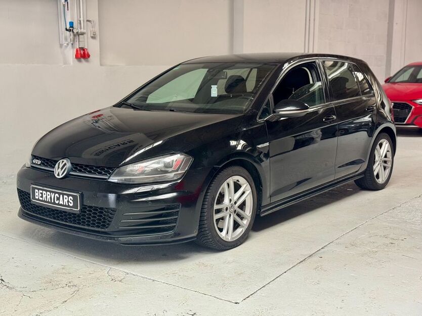 VW Golf 271.000 km 11.490 € Nufringen 71154