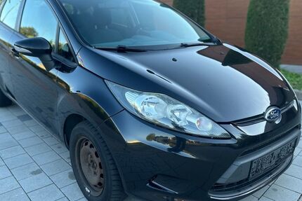 Ford Fiesta 229.000 km 1.790 &euro; Öhringen 74613