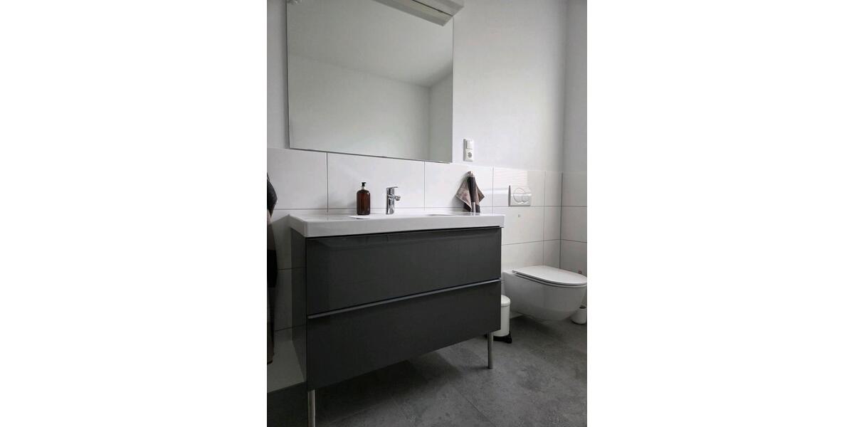 Hochparterre Wilhelmshaven Heppens - 4 Zimmer, 122 m&sup2;, 335.000&euro; | Angebot:27216842