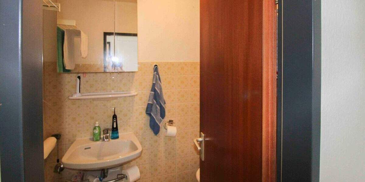 Etagenwohnung Aachen Aachen-Mitte - 2 Zimmer, 49 m&sup2;, 140.000&euro; | Angebot:25051819