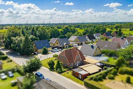 Haus Bollingstedt - 5 Zimmer, 135 m&sup2;, 385.000&euro; | Angebot:27286247