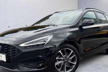 Hyundai i30 22.193 km 24.970 &euro; Waldshut-Tiengen 79761