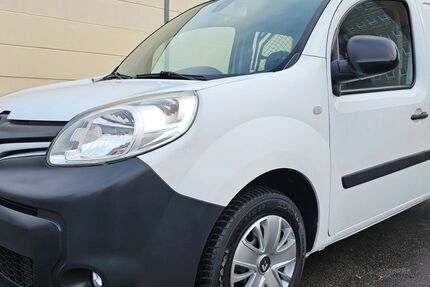 Renault Kangoo 143.964 km 6.190 € Berlin 13055