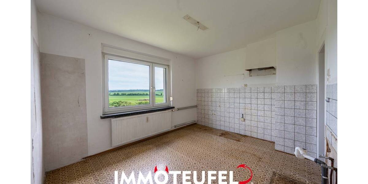 Einfamilienhaus Burgstädt - 8 Zimmer, 152 m&sup2;, 179.000&euro; | Angebot:26740335