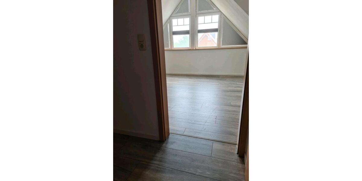 Maisonettenwohnung Oldenburg Kreyenbrück - 4 Zimmer, 119 m&sup2;, 1.300&euro; | Angebot:25413064