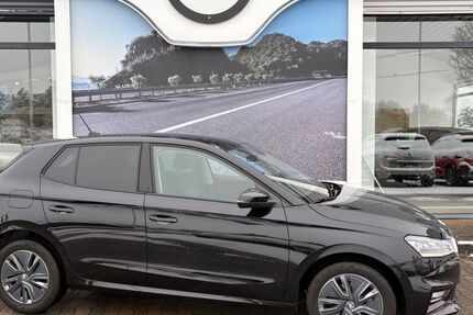 Skoda Fabia 9.304 km 22.991 &euro; Bad Oeynhausen 32549