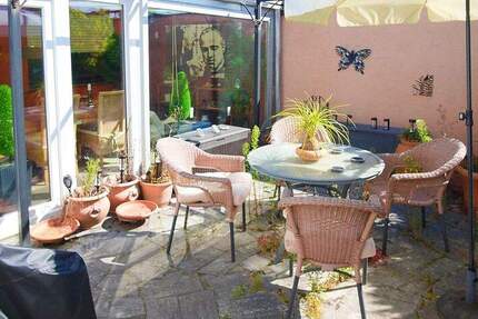 Charmanter Bungalow mit Wintergarten und idyllischem Garten - Wohnen im Kurort Schömberg 4 zimmer