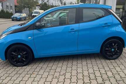 Toyota Aygo 59.000 km 7.700 € Waldkraiburg 84478