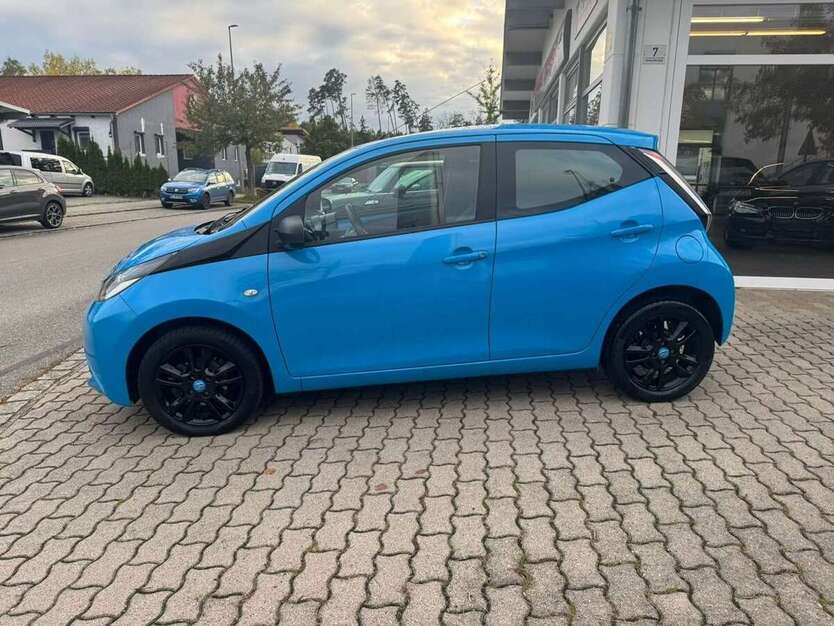 Toyota Aygo 59.000 km 7.700 € Waldkraiburg 84478
