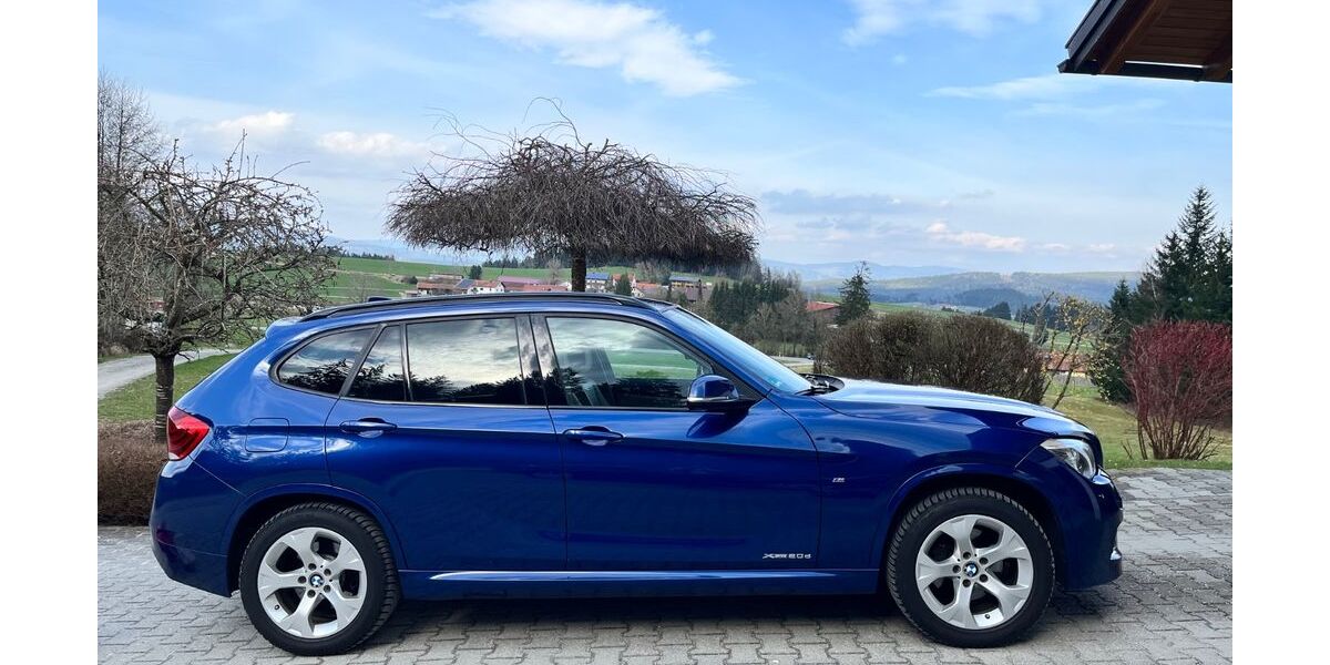 BMW X1 186.000 km 11.300 &euro; Regen 94209