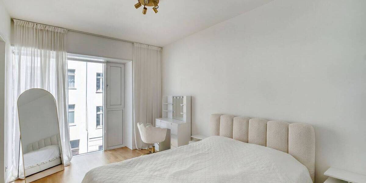 Etagenwohnung Berlin Mitte - 3 Zimmer, 177 m&sup2;, 4.800&euro; | Angebot:26863528