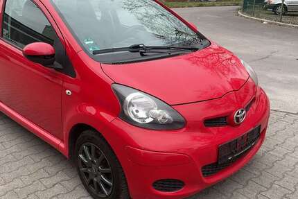 Toyota Aygo 165.450 km 2.499 &euro; Berlin 13585