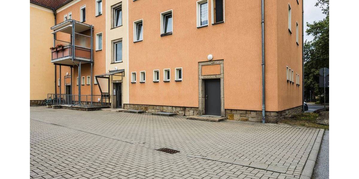 Ihre neuen Gewerbe- oder Praxisräume warten auf Sie 6 zimmer