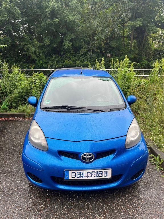 Aygo (X)