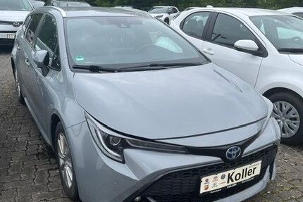 Toyota Corolla 76.000 km 22.200 &euro; Cham 93413