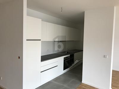NEUWERTIG & ZENTRAL, KAPITALANLAGE MIT ZUKUNFT - Etagenwohnung Hamburg Schnelsen Schnelsen | Angebot:26119967