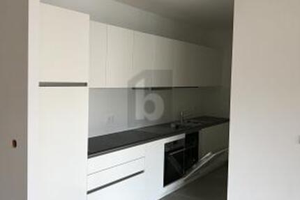 NEUWERTIG & ZENTRAL, KAPITALANLAGE MIT ZUKUNFT - Wohnung Hamburg Schnelsen Schnelsen | Angebot:26119967