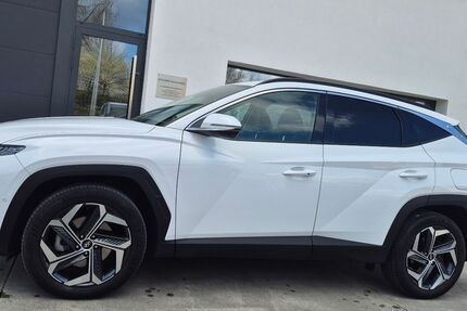 Hyundai TUCSON 25.000 km 28.500 &euro; Neuenstadt am Kocher 74196