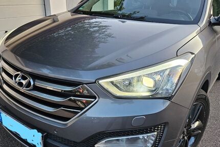 Hyundai SANTA FE 234.000 km 9.530 &euro; Pforzheim 75175