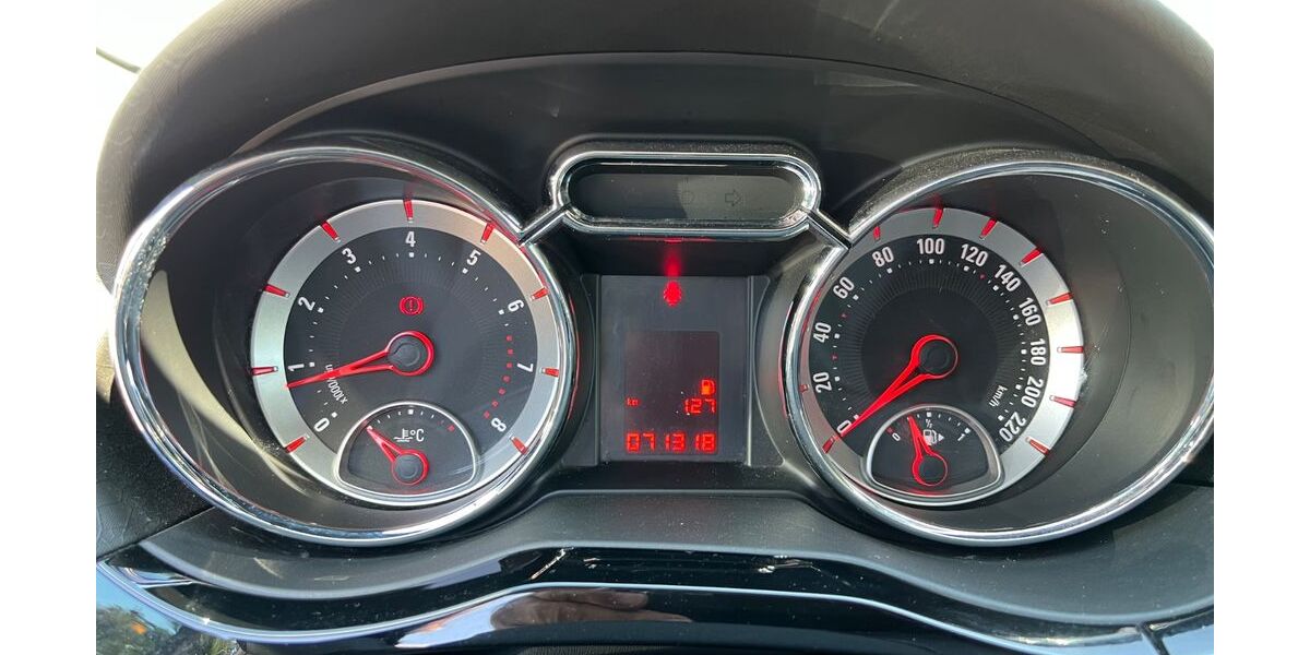 Opel Adam 71.318 km 7.000 &euro; Minden 32429