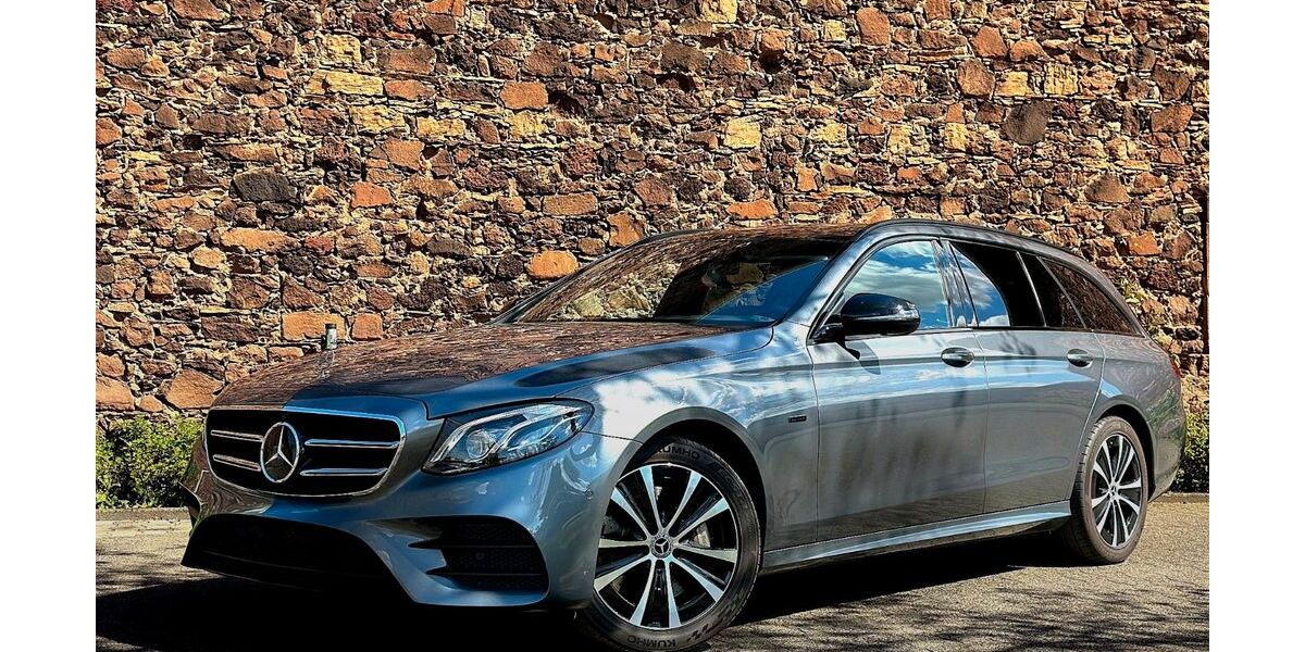 Mercedes-Benz E 300 76.111 km 27.500 &euro; Florstadt 61197