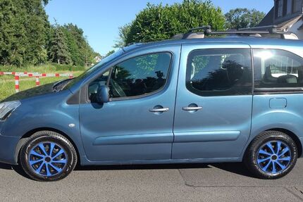 Citroen Berlingo 103.500 km 8.600 &euro; Düsseldorf 40591