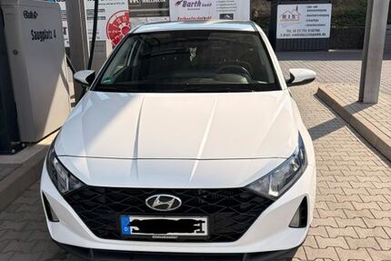 Hyundai i20 57.000 km 16.250 &euro; Burbach 57299