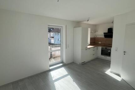Wohnung Isny im Allgäu - 4 Zimmer, 85 m&sup2;, 1.300&euro; | Angebot:25396825