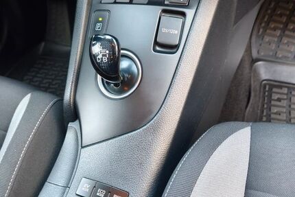 Toyota Auris 163.823 km 13.250 &euro; Arnsberg 59759