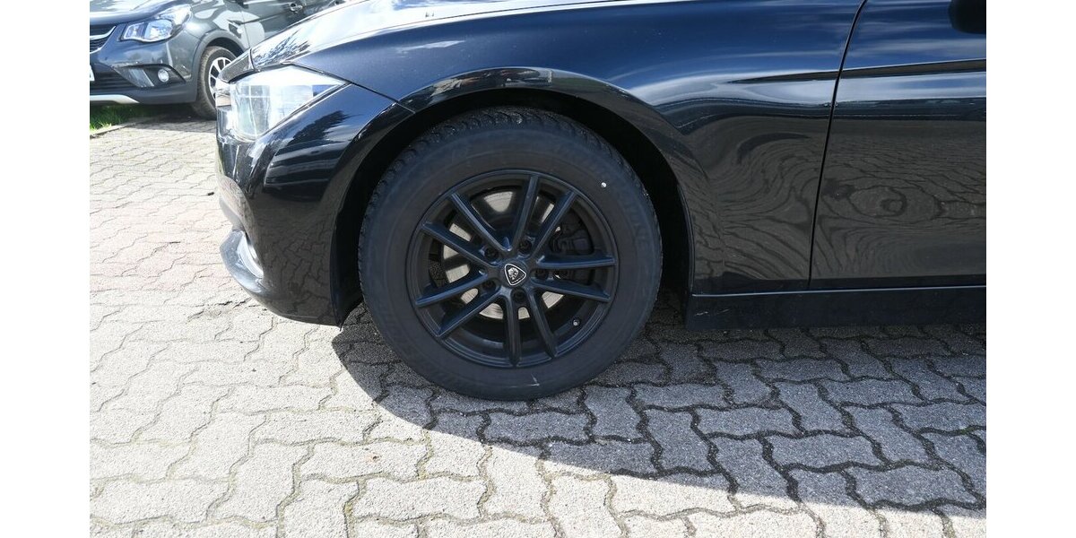 BMW 320d tour Klimaaut Navi Bluet PDC Alus el.AHK 150.000 km 12.500 &euro; Seevetal - Hittfeld 21218