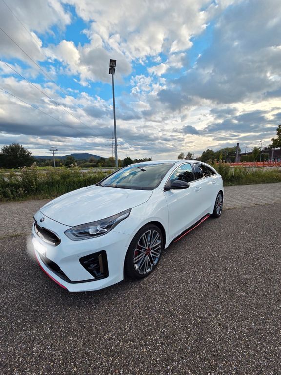Kia pro ceed / ProCeed 79.000 km 22.500 € Baden-Baden 76532