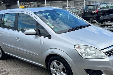 Opel Zafira 234.665 km 799 € Nürnberg 90439