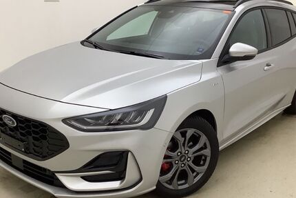 Ford Focus 8.738 km 25.890 &euro; Marburg 35043