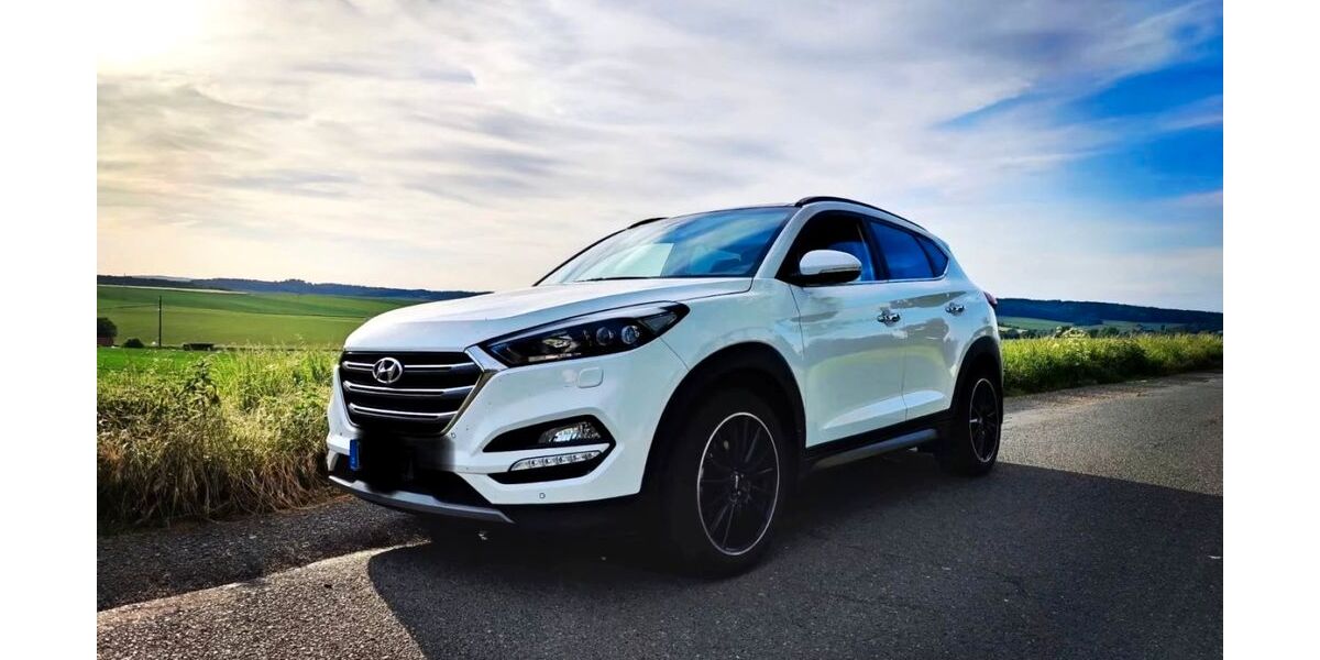 Hyundai TUCSON 125.000 km 11.000 &euro; Berlin 10117