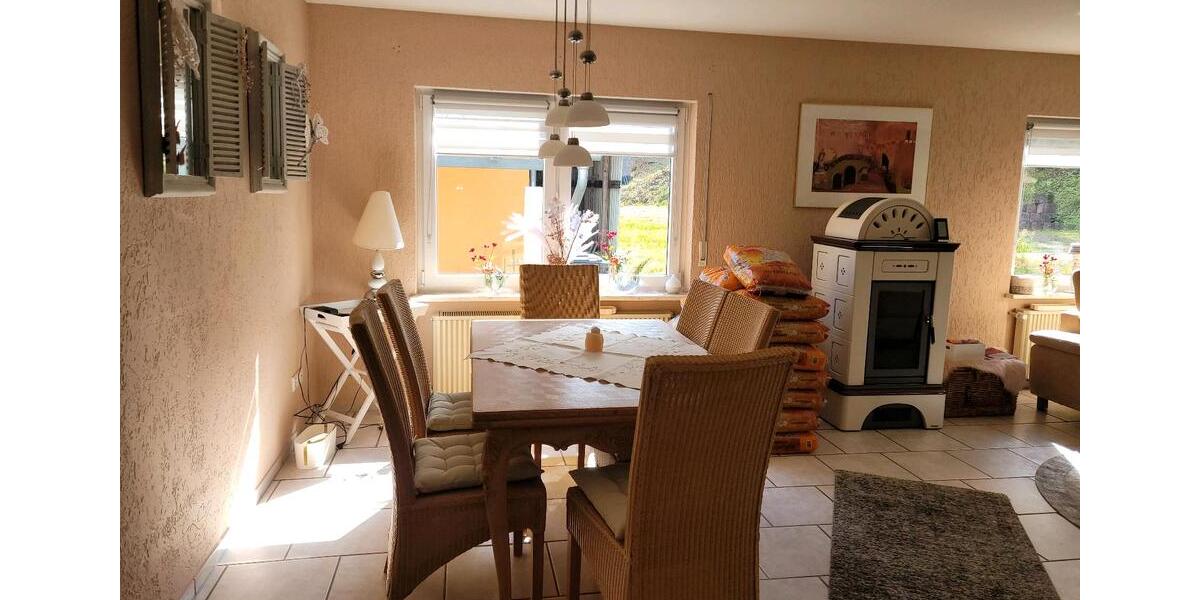 Einfamilienhaus Mettlach - 5 Zimmer, 120 m&sup2;, 370.000&euro; | Angebot:27034074