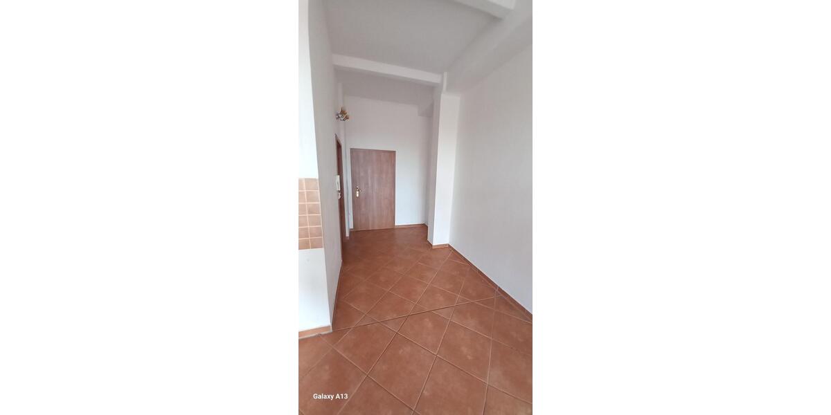 Etagenwohnung Oschatz - 3 Zimmer, 82 m&sup2;, 656&euro; | Angebot:25145915