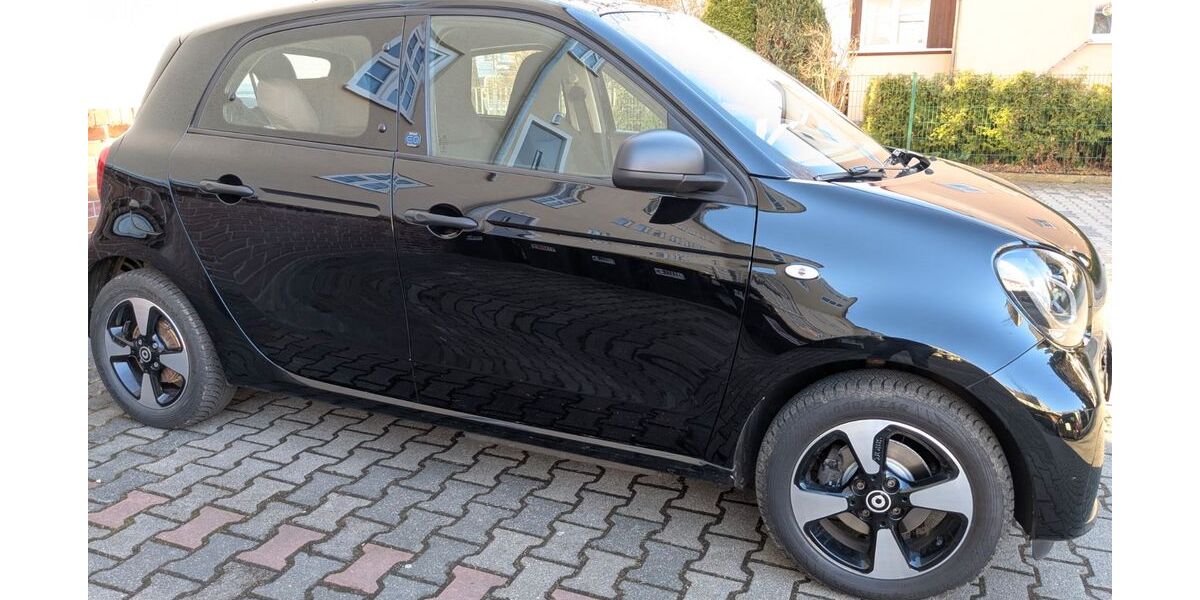 Smart ForFour 43.500 km 8.550 &euro; Niederwiesa 09577