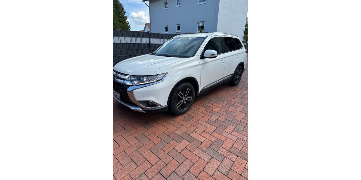 Mitsubishi Outlander 33.743 km 18.000 &euro; Liebenau 34396