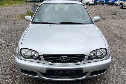 Toyota Corolla 233.764 km 1.990 &euro; Hamburg 22113