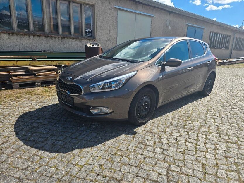 Kia ceed / Ceed 106.000 km 7.000 € Steina 01920
