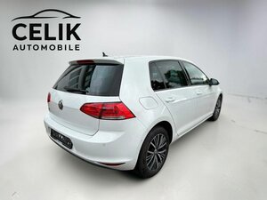 VW Golf VII Lim. 2.0 TDI DSG Allstar BMT 189.000 km 10.990 &euro; Neckarsulm 74172