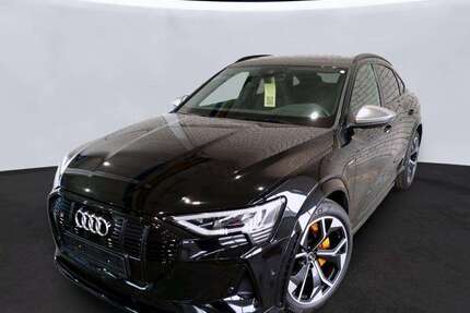 Audi e-tron 45.693 km 39.990 &euro; Hamburg 22047