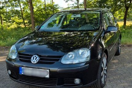 VW Golf 153.714 km 4.300 &euro; Rastatt 76437