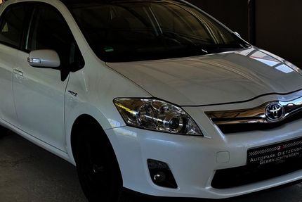 Toyota Auris 171.000 km 6.900 &euro; Dietzenbach 63128