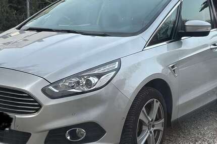 Ford S-Max 304.000 km 5.600 &euro; Nürnberg 90449