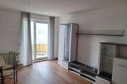 Wohnung zum Mieten in Wusterhausen 300 € 57.54 m²