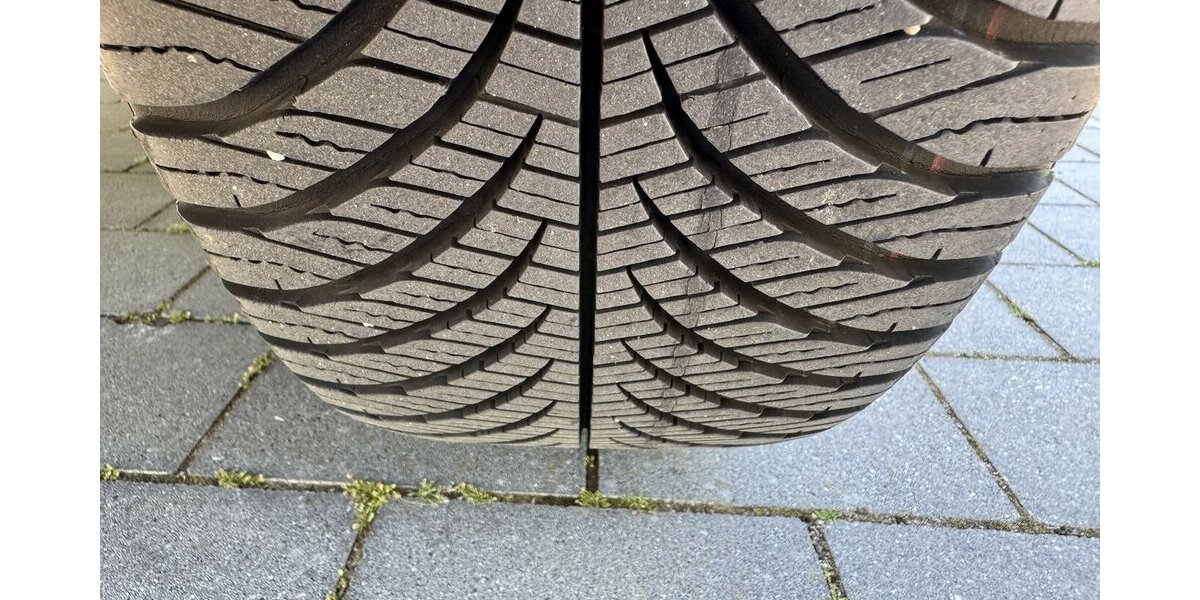 Opel Adam Navi Klima Sitzh. Alu ServiceNeu unfallfrei 43.000 km 11.500 &euro; Erftstadt 50374