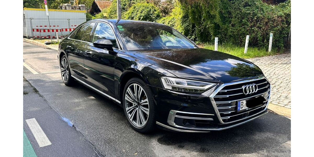 Audi A8 97.500 km 29.000 &euro; Berlin 13353