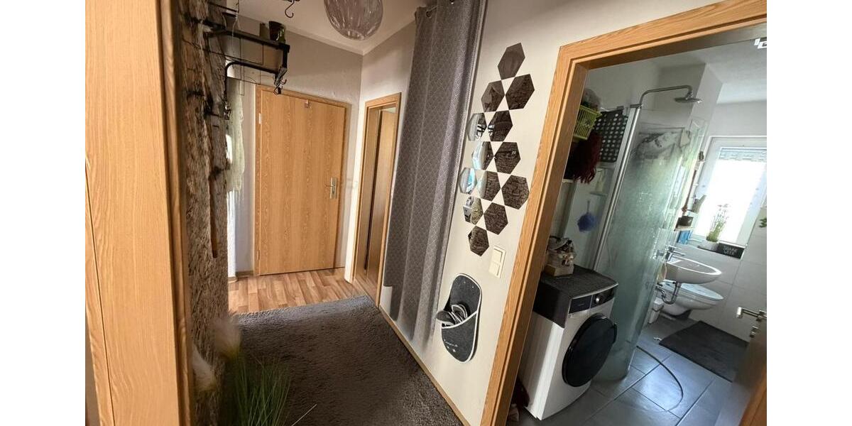 Erdgeschoßwohnung Hohenmölsen - 3 Zimmer, 60 m&sup2;, 540&euro; | Angebot:25311507